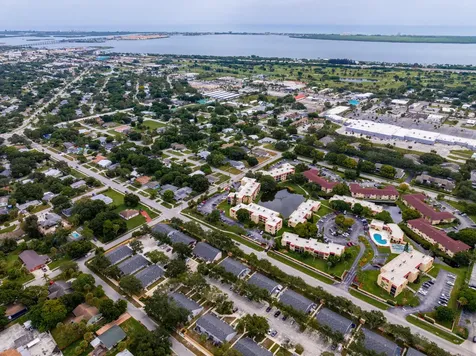 2007 Oleander Boulevard Fort Pierce FL 34950
