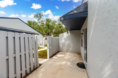 2007 Oleander Boulevard Fort Pierce FL 34950