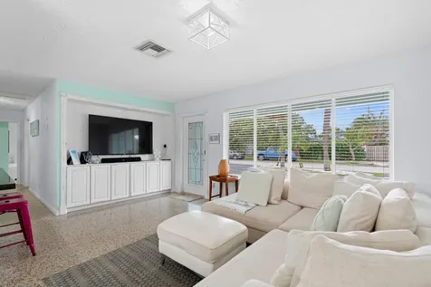 1310 Se 6th Terrace Pompano Beach FL 33060