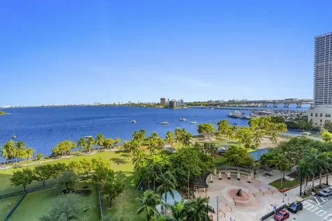 1800 N Bayshore Drive Miami FL 33132