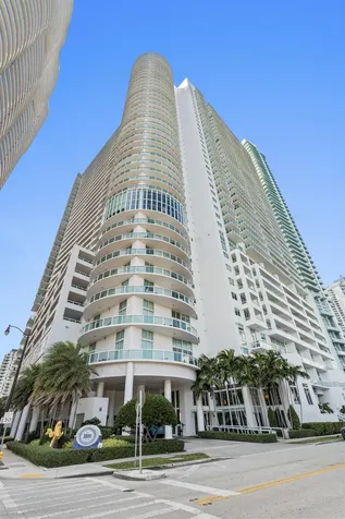 1800 N Bayshore Drive Miami FL 33132