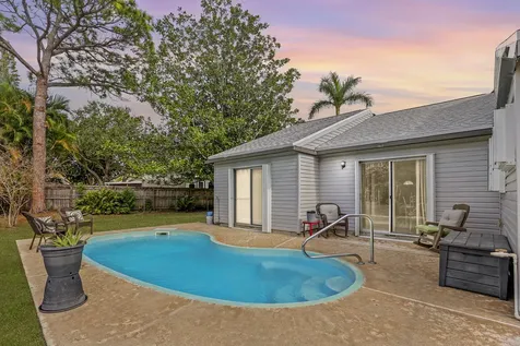 7842 W Blairwood Circle Lake Worth FL 33467