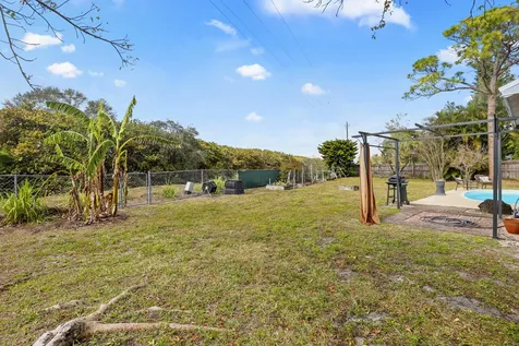 7842 W Blairwood Circle Lake Worth FL 33467