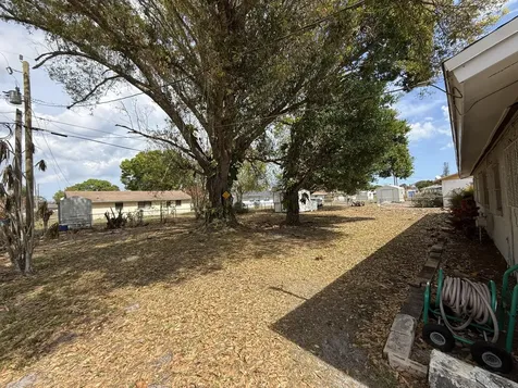 307 Essex Drive Fort Pierce FL 34946