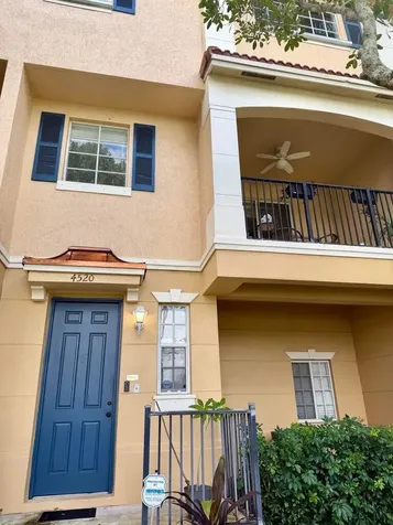4520 Danson Way Delray Beach FL 33445