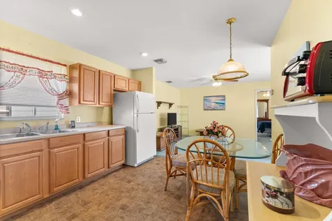 2850 Se Buccaneer Circle Port Saint Lucie FL 34952