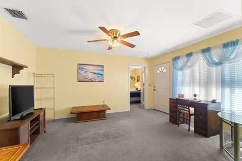2850 Se Buccaneer Circle Port Saint Lucie FL 34952