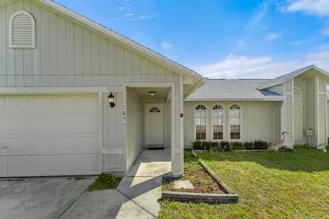 2850 Se Buccaneer Circle Port Saint Lucie FL 34952