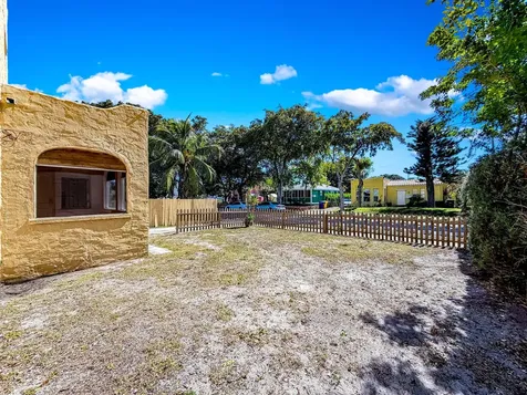619 30th Street West Palm Beach FL 33407