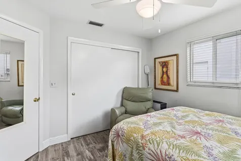 527 Sw 16th Street Boynton Beach FL 33426