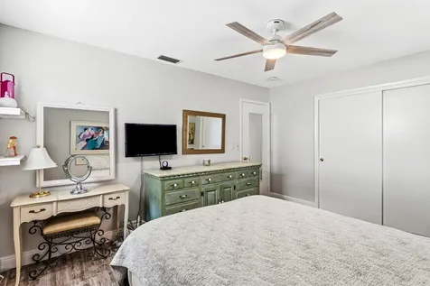 527 Sw 16th Street Boynton Beach FL 33426