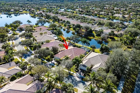 8370 Eleuthera Lane Wellington FL 33414