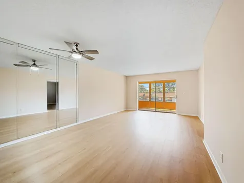 9374 Sw Sw 3rd Street Boca Raton FL 33428