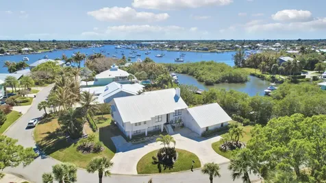 4290 Se Whiticar Way Stuart FL 34997