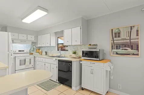 248 W Caribbean Port Saint Lucie FL 34952