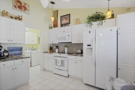 4828 Se Mariner Village Lane Stuart FL 34997
