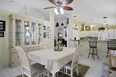 4828 Se Mariner Village Lane Stuart FL 34997