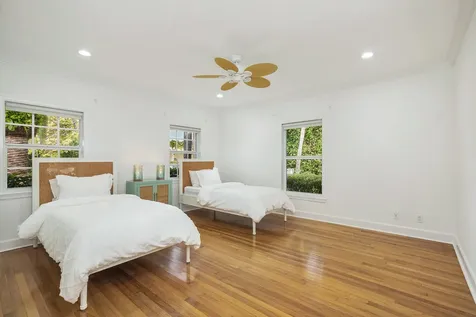 230 Osceola Way Palm Beach FL 33480
