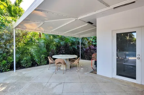 230 Osceola Way Palm Beach FL 33480
