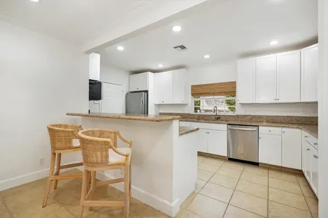 230 Osceola Way Palm Beach FL 33480