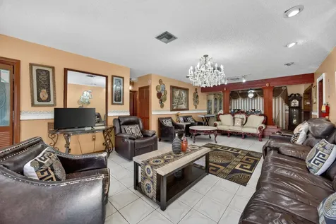 9281 Martinique Drive Miami FL 33189