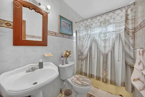 9281 Martinique Drive Miami FL 33189