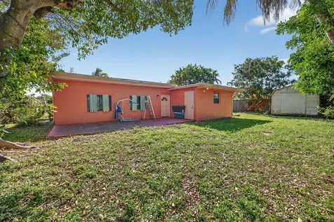 9281 Martinique Drive Miami FL 33189