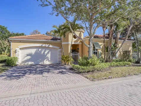 9630 E Maiden Court Vero Beach FL 32963