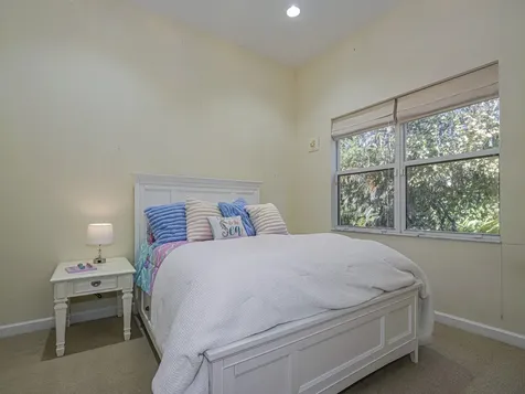 9630 E Maiden Court Vero Beach FL 32963