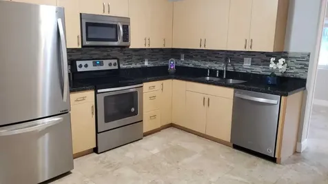 2210 NE 36th Street Lighthouse Point FL 33064