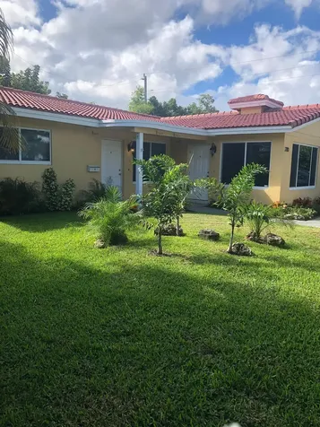 2210 NE 36th Street Lighthouse Point FL 33064