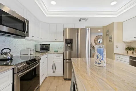 5047 N Highway A1a Hutchinson Island FL 34949