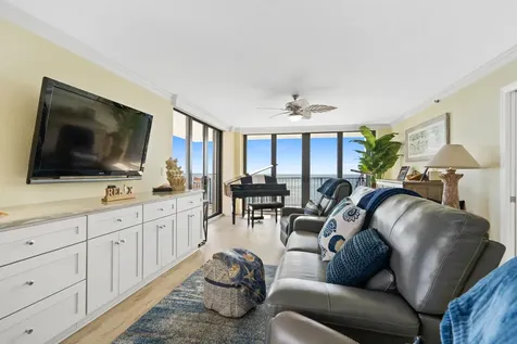 5047 N Highway A1a Hutchinson Island FL 34949
