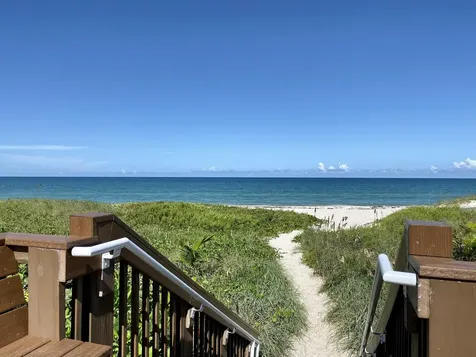 5047 N Highway A1a Hutchinson Island FL 34949
