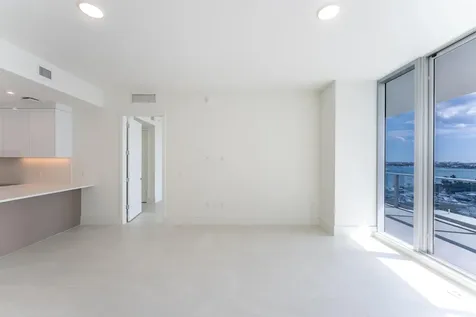 220 Lake Shore Drive Lake Park FL 33403