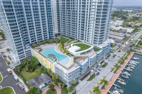 220 Lake Shore Drive Lake Park FL 33403