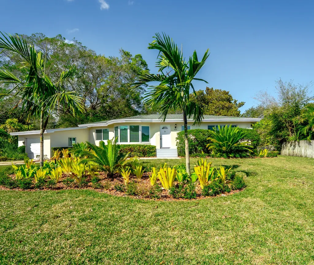 323 NW Spanish River Boulevard Boca Raton FL 33431