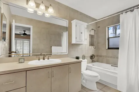 21946 White Pine Terrace Boca Raton FL 33428