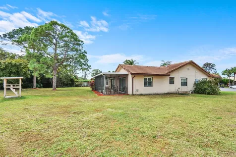21946 White Pine Terrace Boca Raton FL 33428
