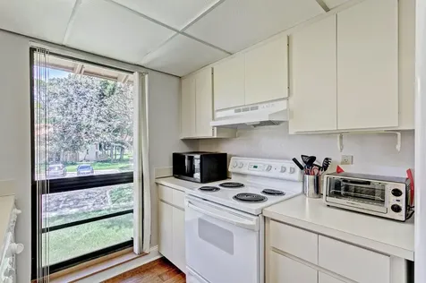 130 Brackenwood Road Palm Beach Gardens FL 33418
