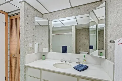130 Brackenwood Road Palm Beach Gardens FL 33418