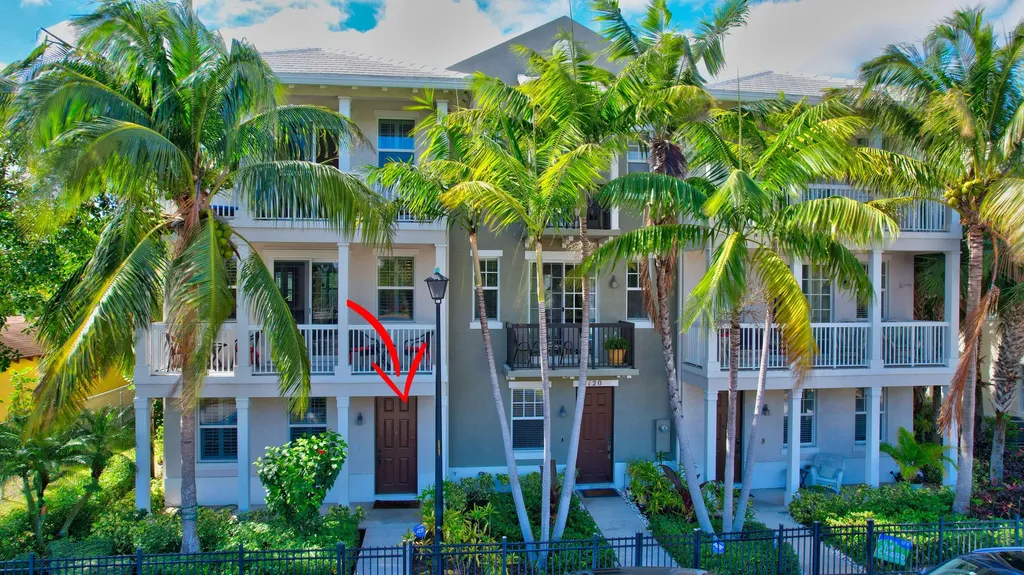 122 SW 1st Avenue Delray Beach FL 33444