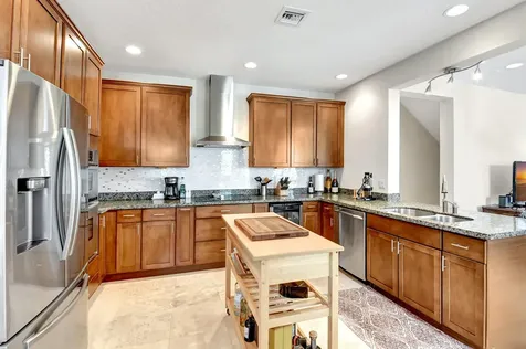 122 SW 1st Avenue Delray Beach FL 33444