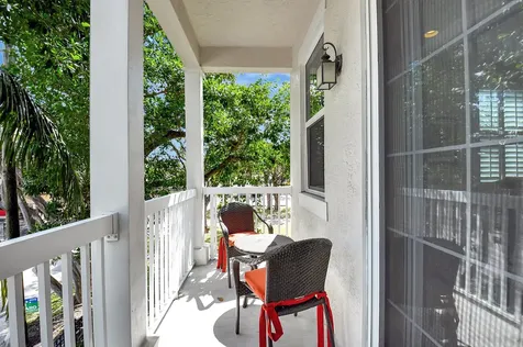 122 SW 1st Avenue Delray Beach FL 33444