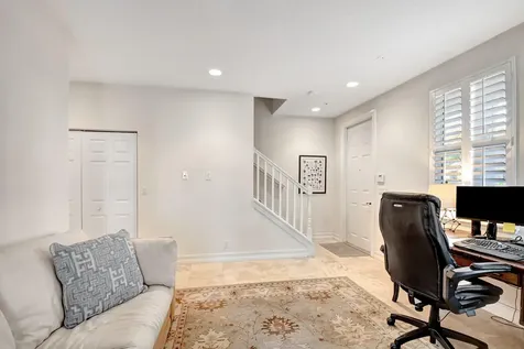 122 SW 1st Avenue Delray Beach FL 33444