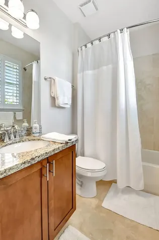 122 SW 1st Avenue Delray Beach FL 33444