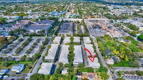 122 SW 1st Avenue Delray Beach FL 33444