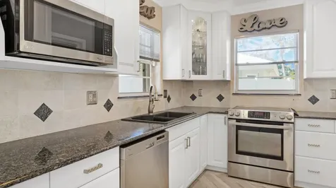 1222 Se 5th Court Deerfield Beach FL 33441