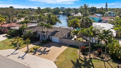 1222 Se 5th Court Deerfield Beach FL 33441