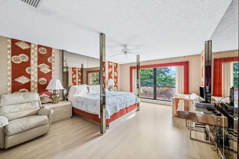 5104 Pineview Circle Delray Beach FL 33445